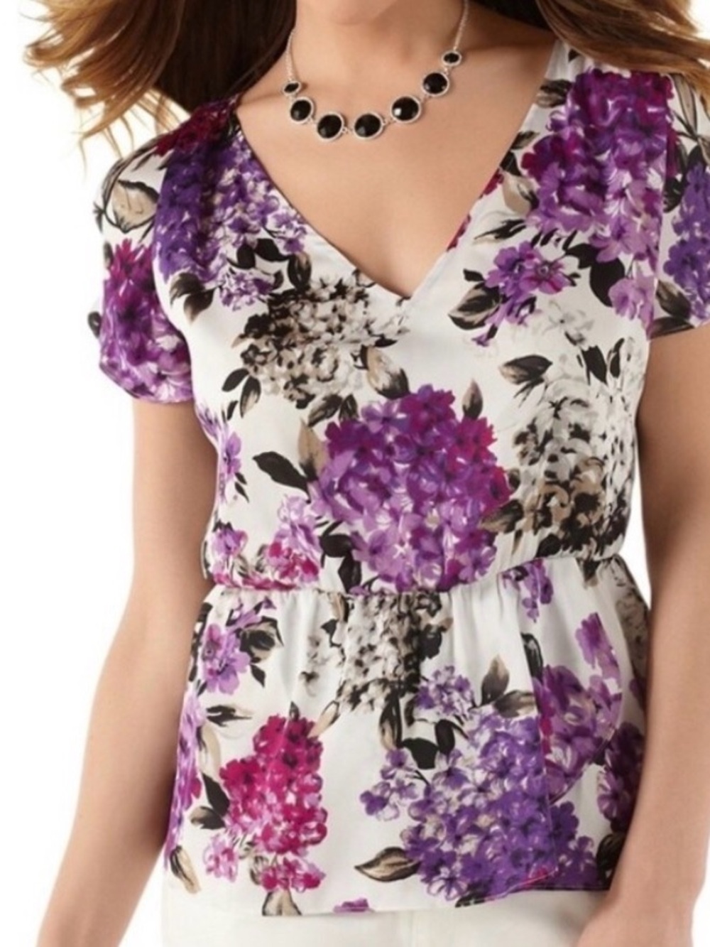 White House black market large floral flutter sleeve 1231